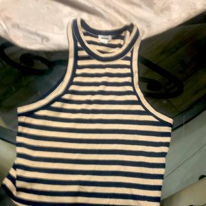 Crop tank top